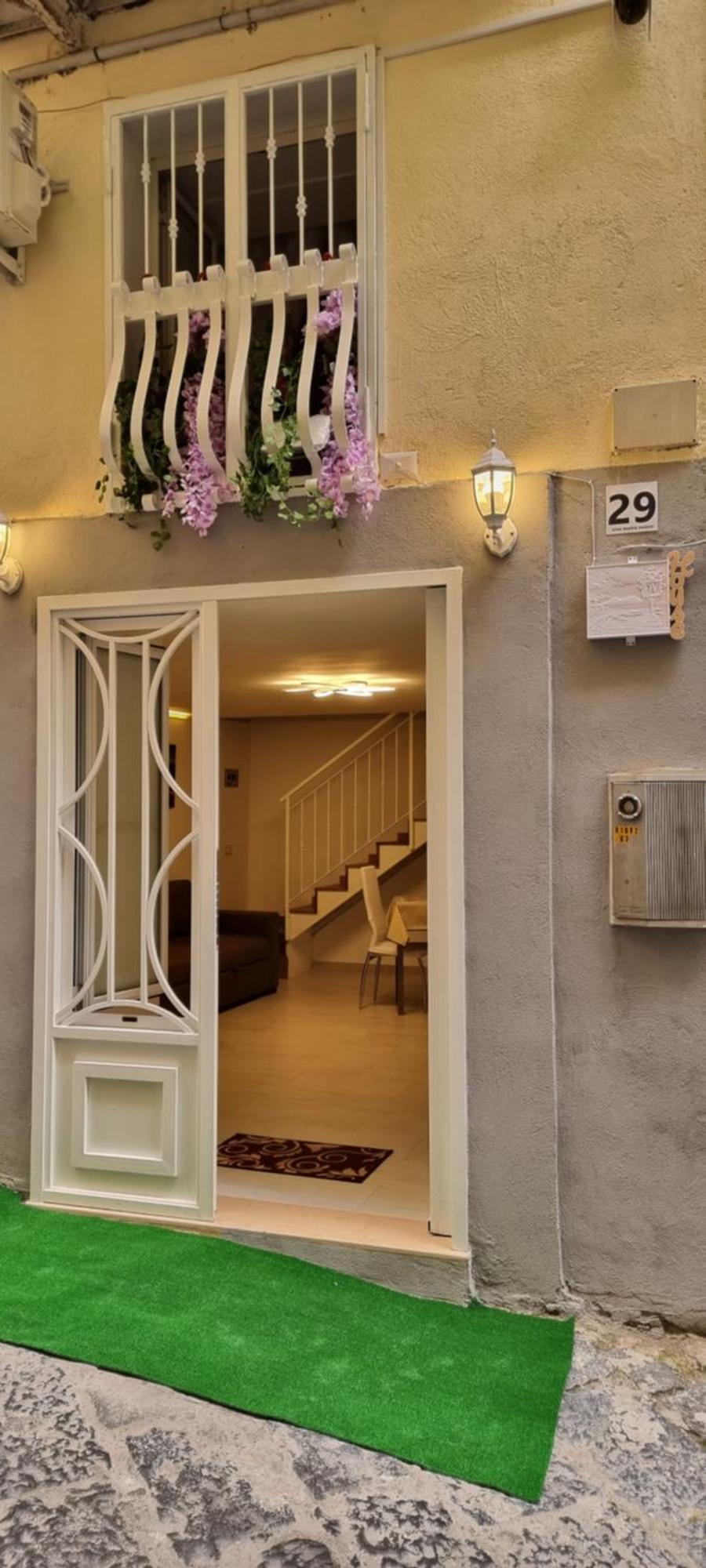 Dv House Via Toledo Quartierispagnoli เนเปิลส์ ภายนอก รูปภาพ